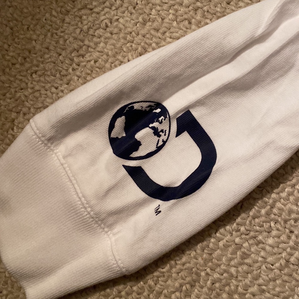 vineyard vines shark week long sleeve t-shirt - Picture 2 of 4